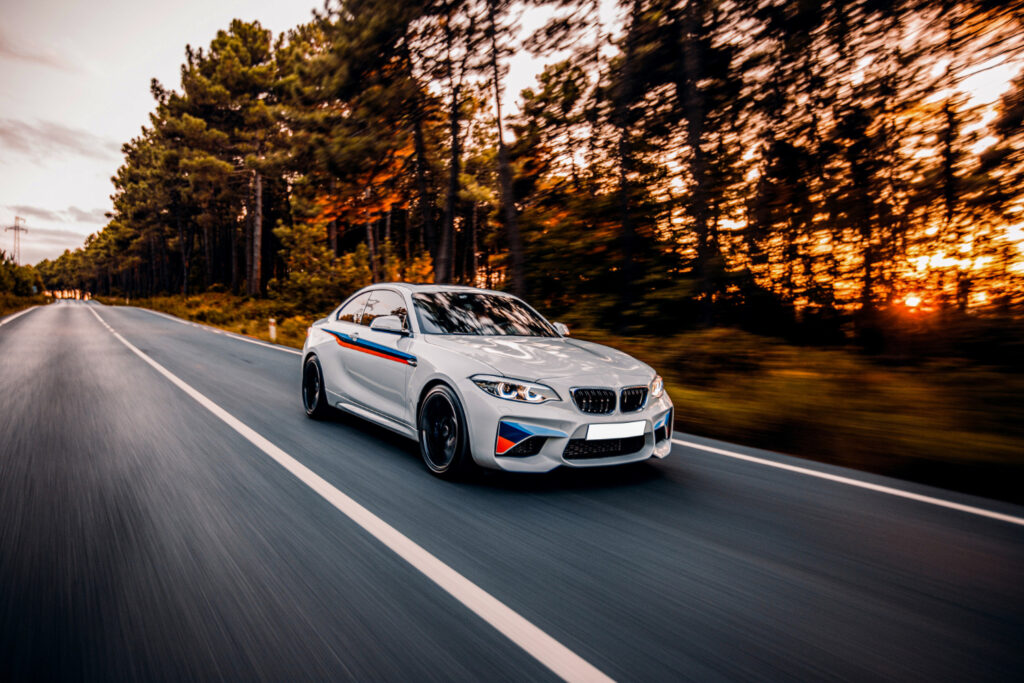 BMW: Lux și Performanță în Conducere